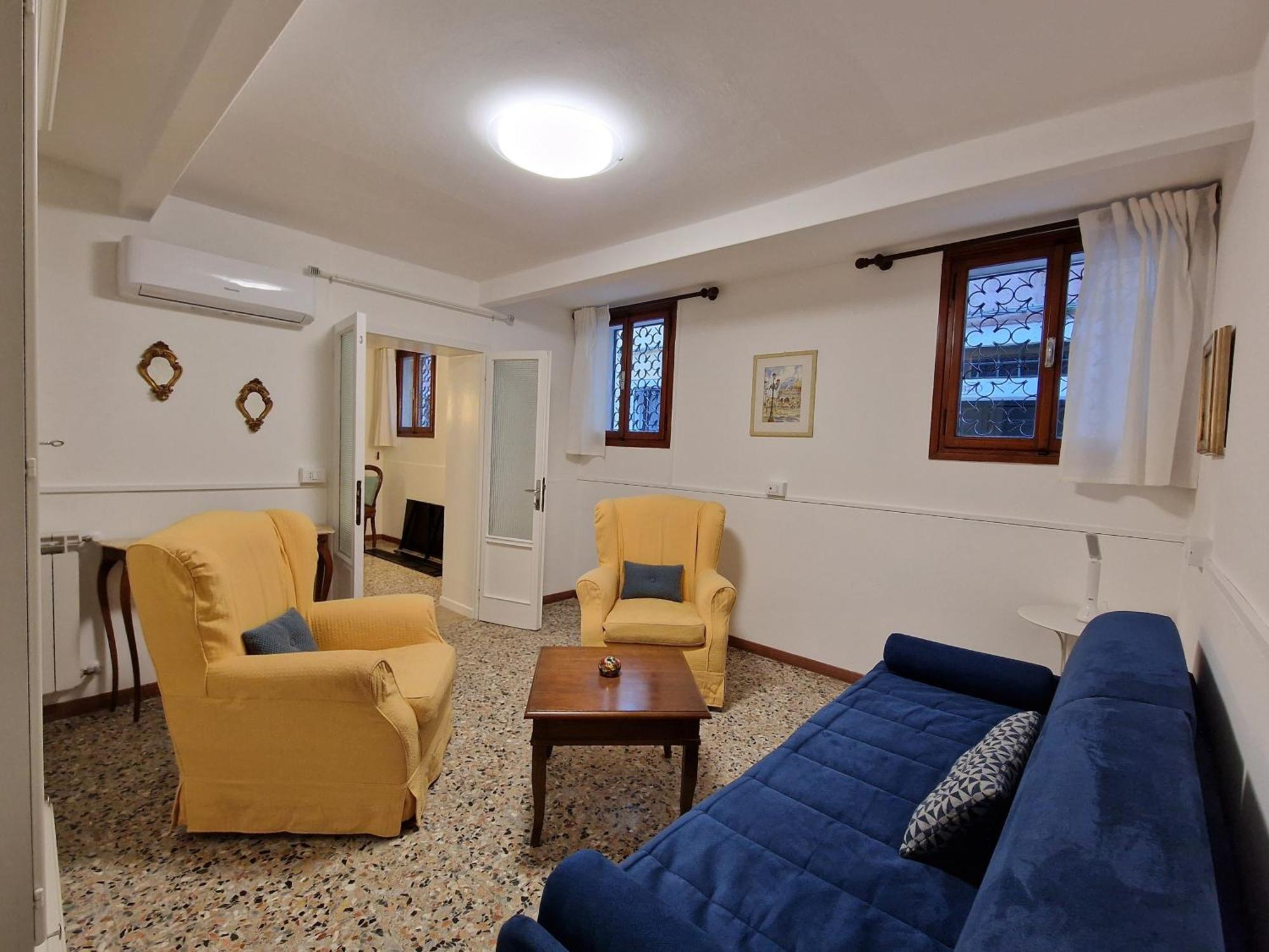 Veneziacentopercento La Forcola Apartment, Next To Rialto Bridge Exterior foto